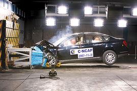 国产车实际碰撞视频讲解,安全性能大比拼