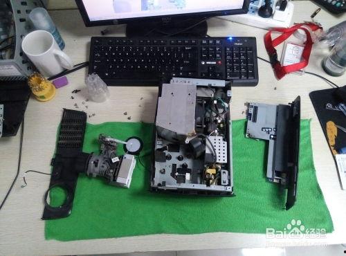 拆解国产投影仪教程视频,教程视频带你一步步了解内部构造